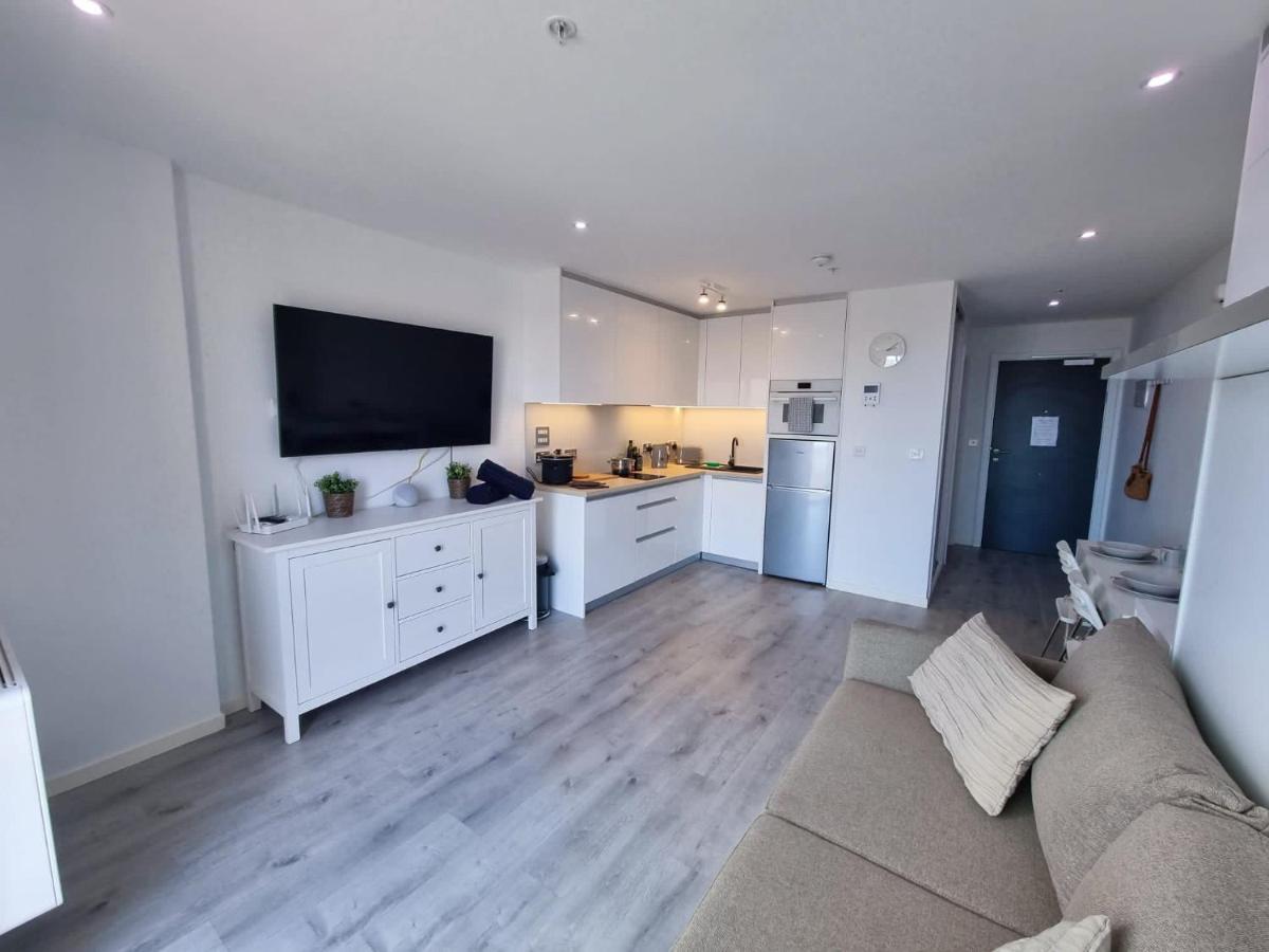 Top Floor Studio - The Hub Gibraltar - Self Catering Extérieur photo