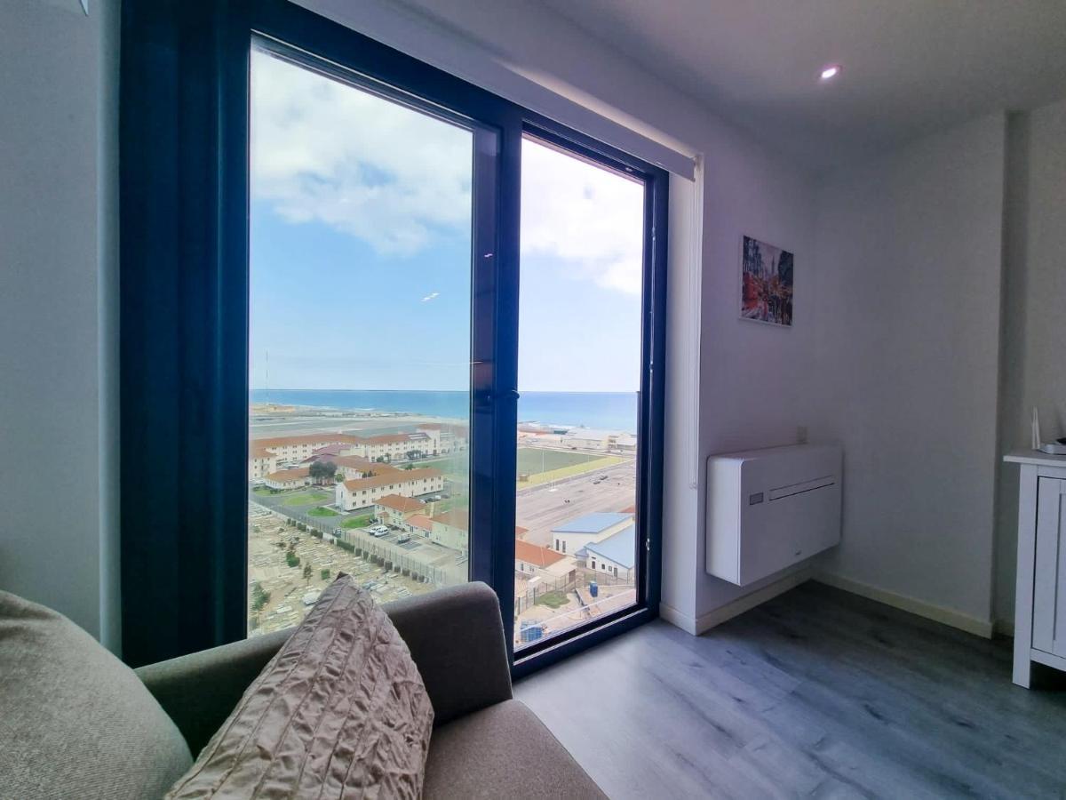 Top Floor Studio - The Hub Gibraltar - Self Catering Extérieur photo