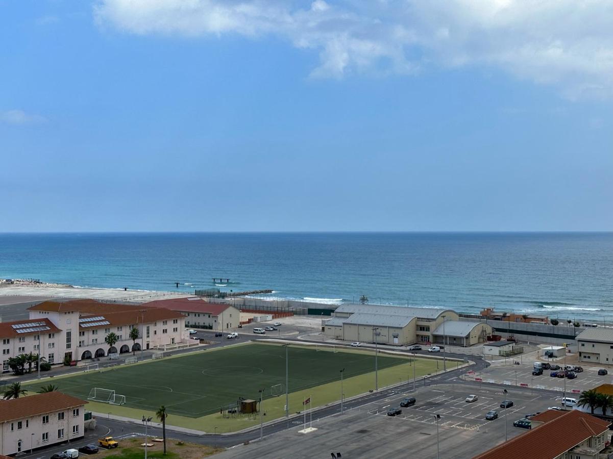 Top Floor Studio - The Hub Gibraltar - Self Catering Extérieur photo